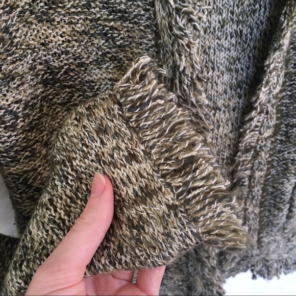 ANGEL OF THE NORTH | Cotton Fringe Blazer Cardigan - Picture 4 of 5